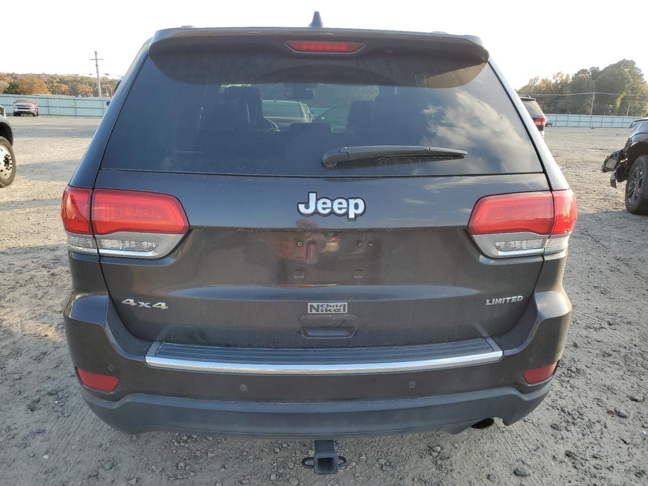 2017 JEEP Grand Cherokee