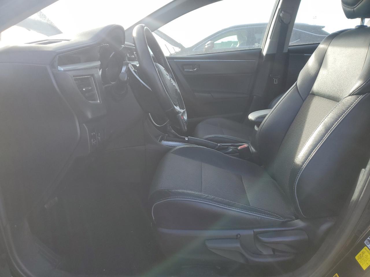 2015 TOYOTA COROLLA