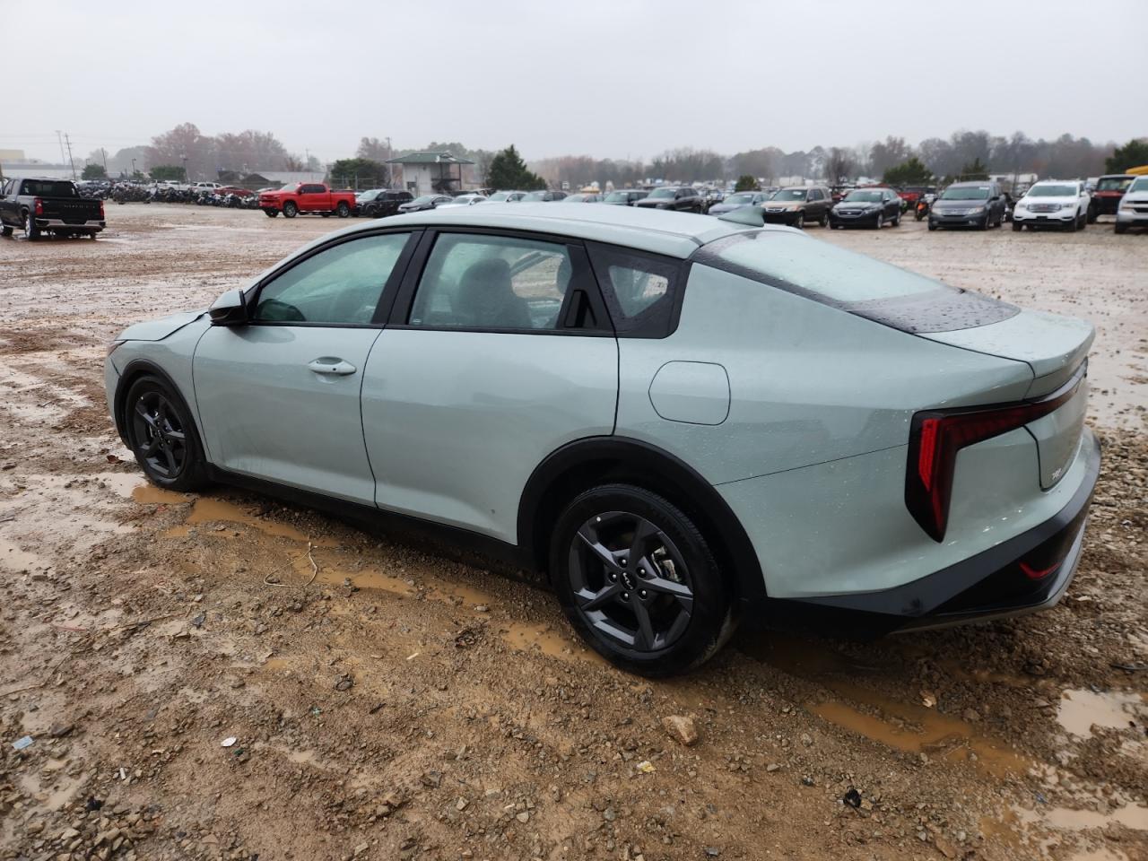 2025 KIA K4