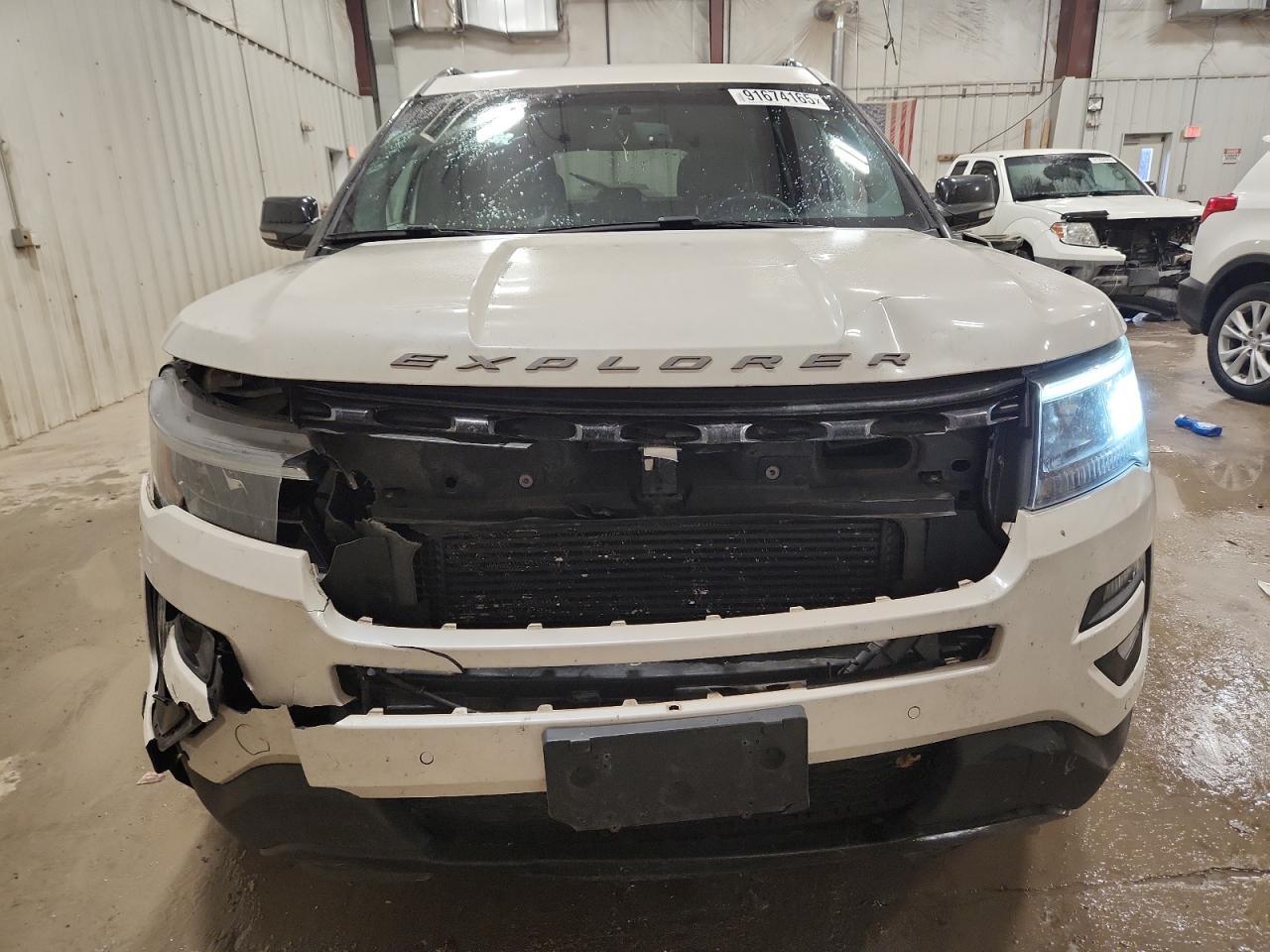 2017 FORD Explorer Sport Trac
