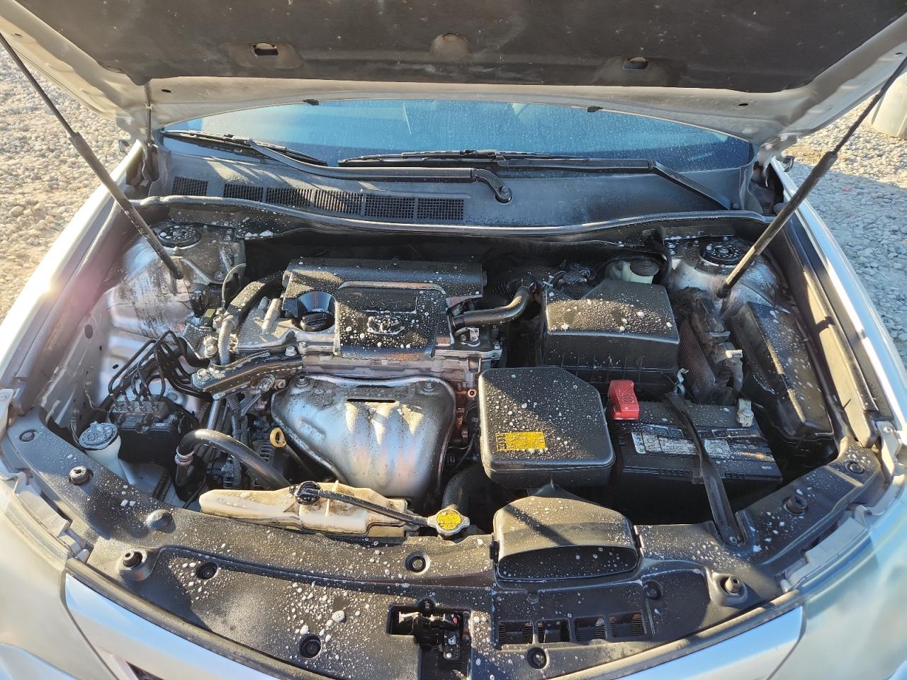 2014 TOYOTA CAMRY