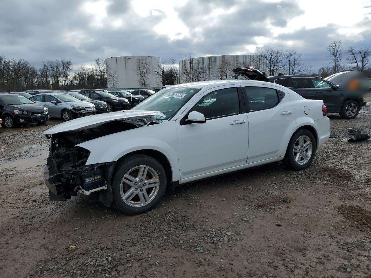 2012 DODGE Avenger