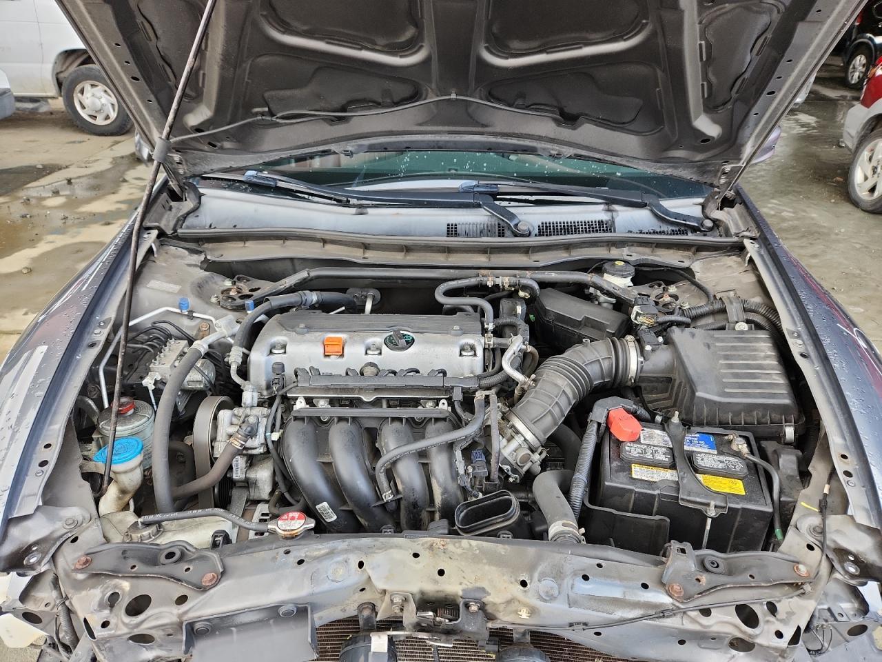 2010 HONDA ACCORD