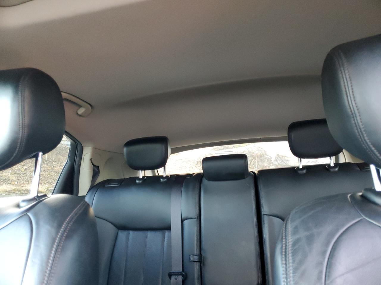 2016 INFINITI QX70