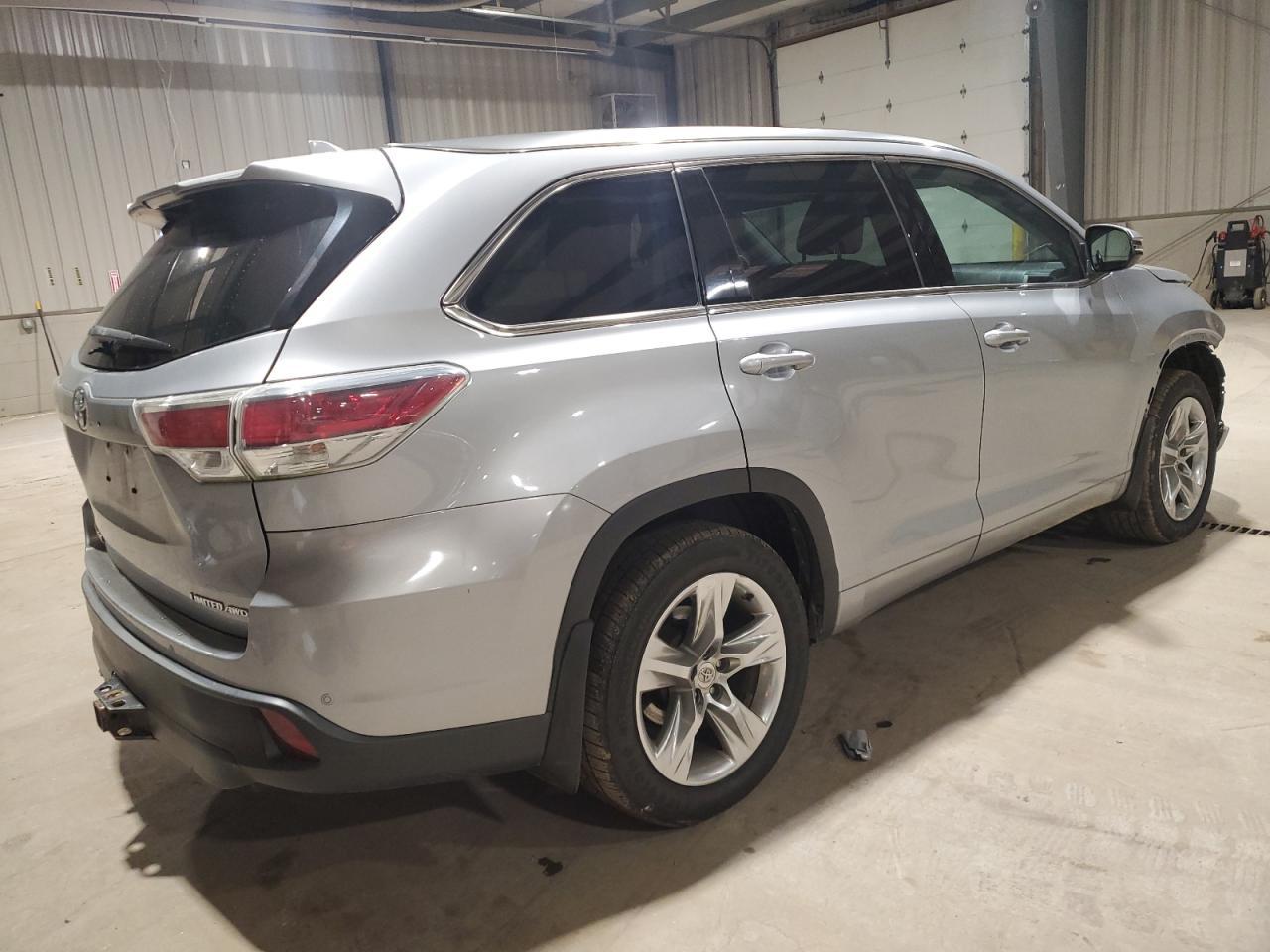 2014 TOYOTA HIGHLANDER