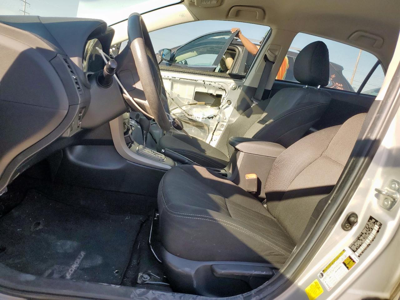 2012 TOYOTA COROLLA