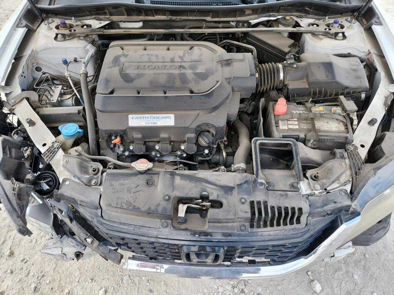 2015 HONDA ACCORD