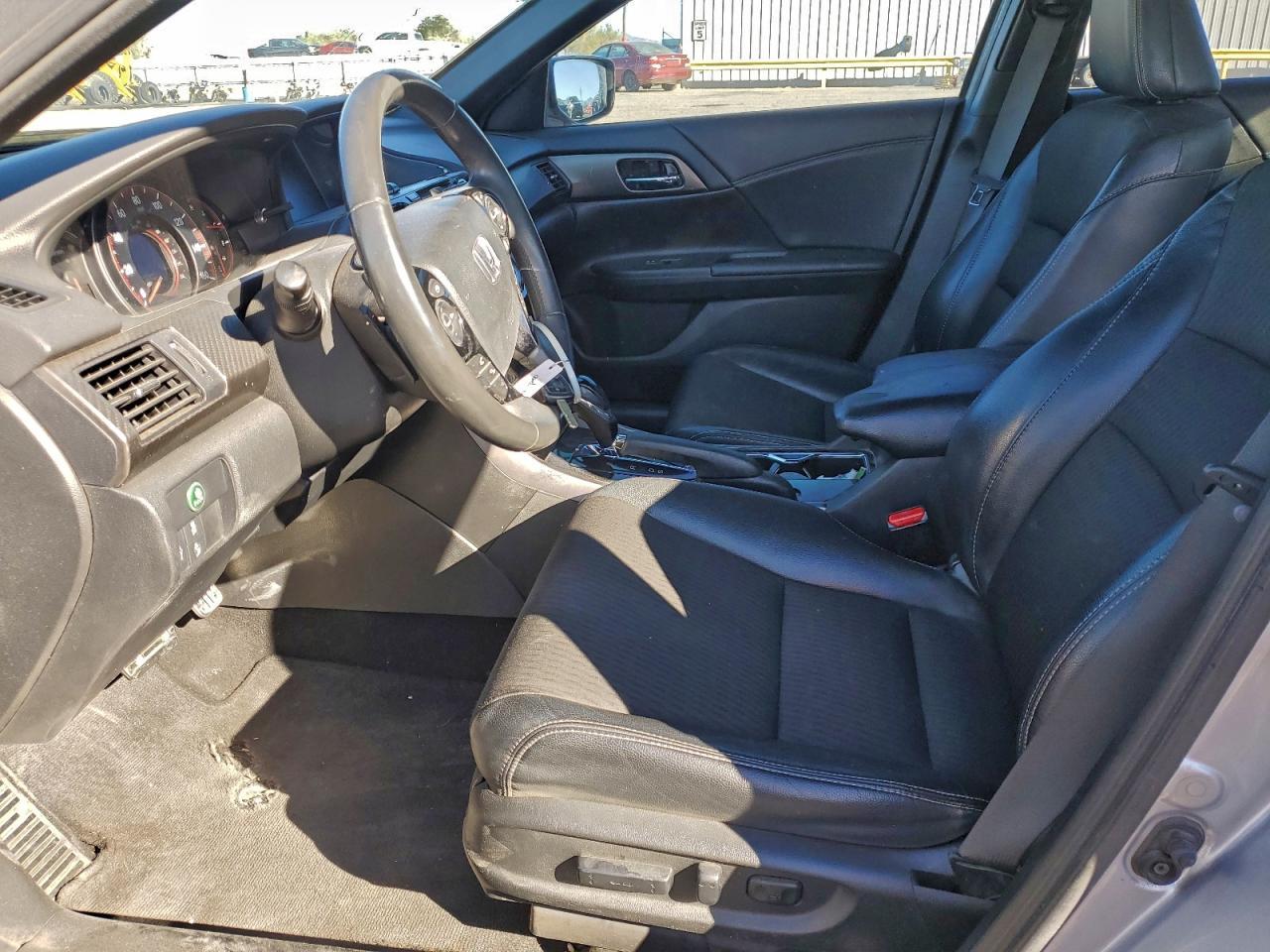 2016 HONDA ACCORD