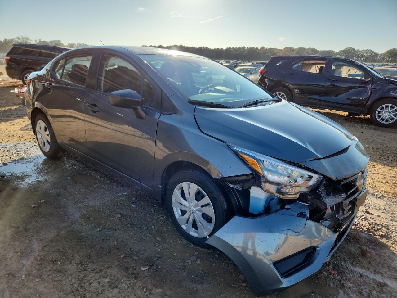 2025 NISSAN VERSA