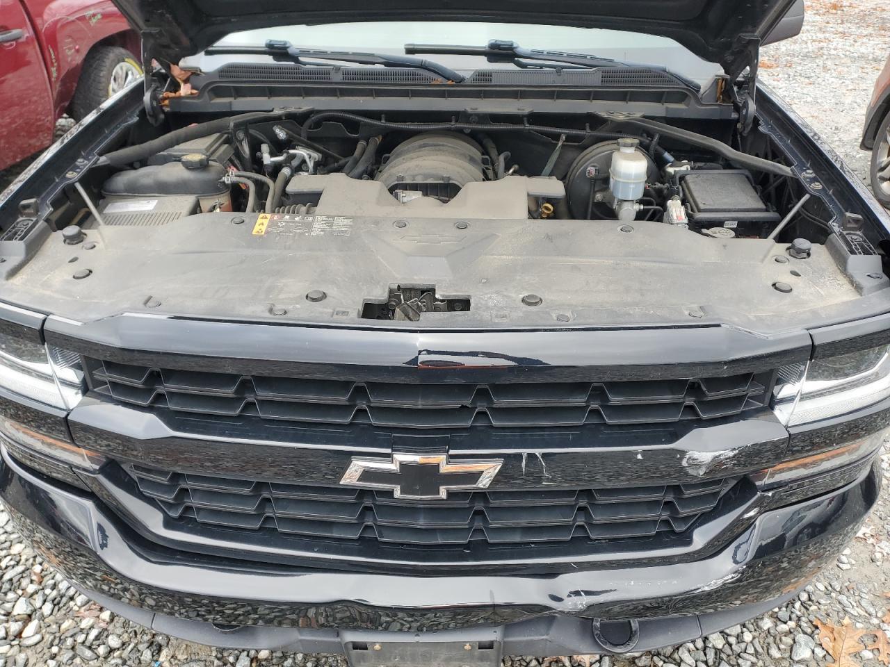 2018 CHEVROLET Silverado