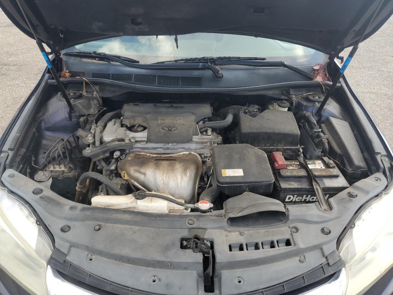 2016 TOYOTA CAMRY