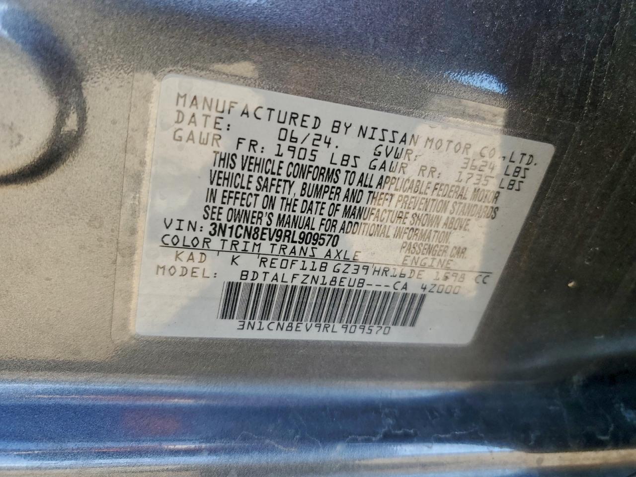 2024 NISSAN VERSA