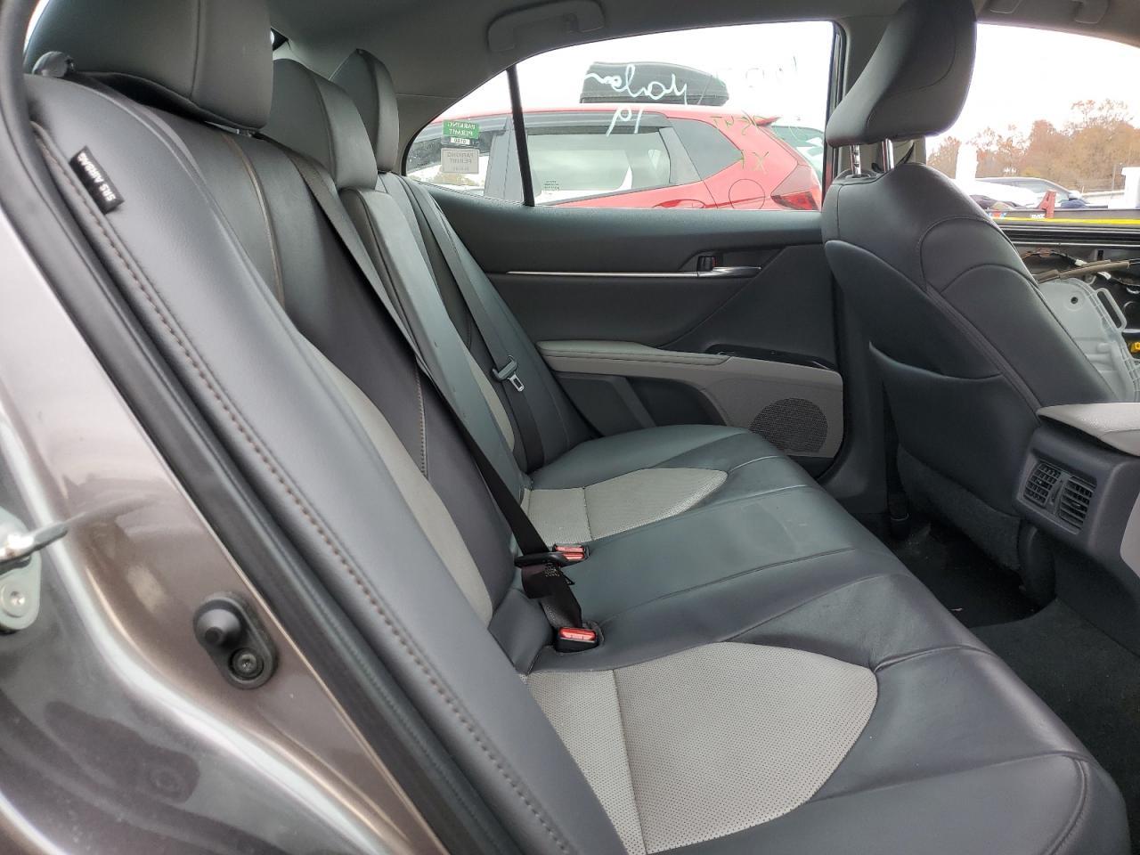 2020 TOYOTA CAMRY
