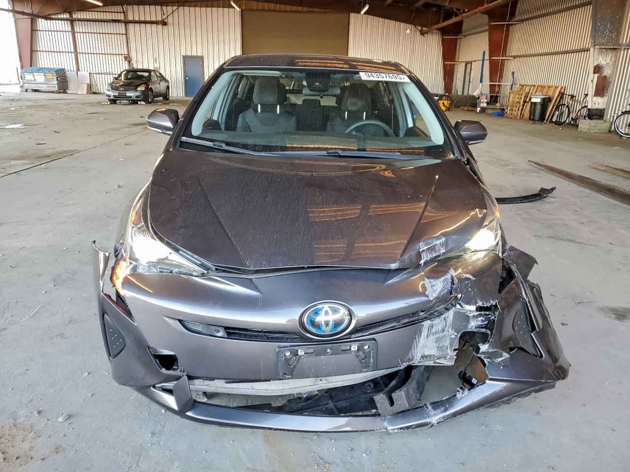 2018 TOYOTA PRIUS