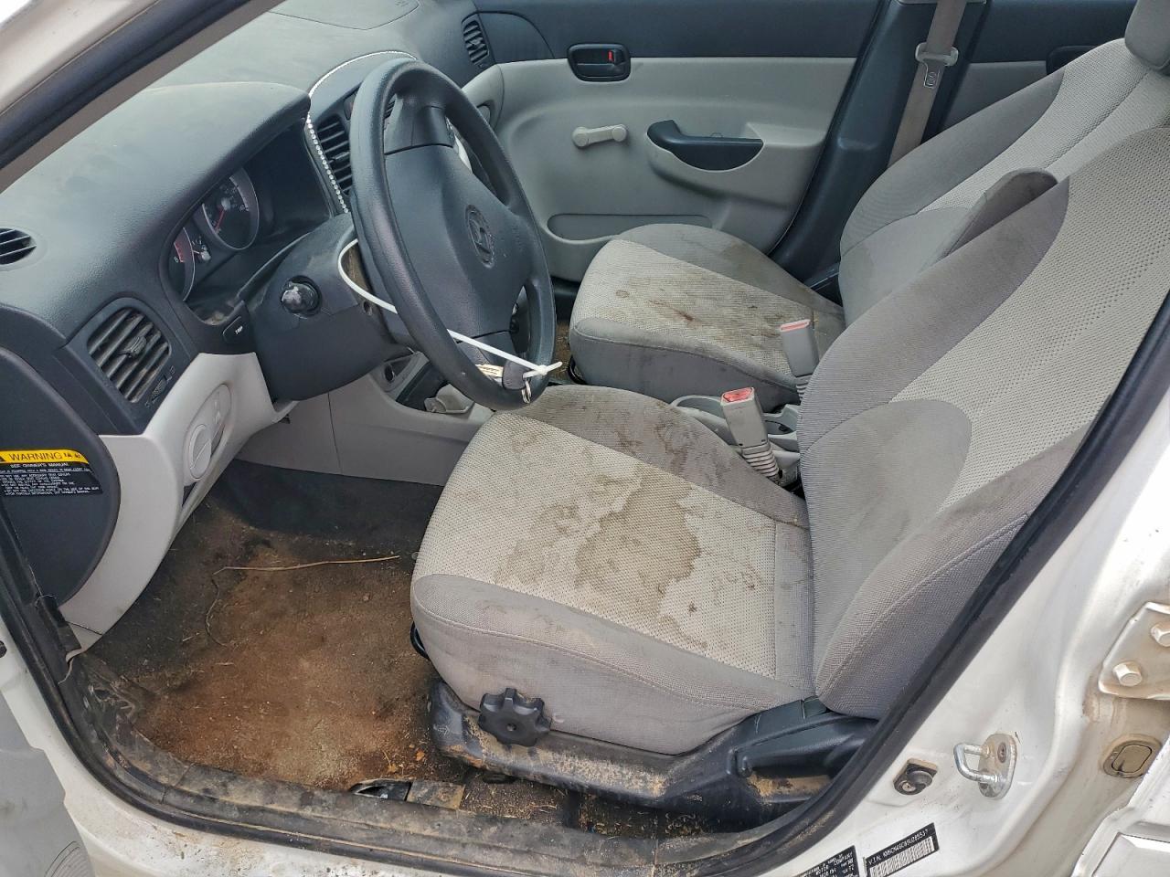 2009 HYUNDAI ACCENT