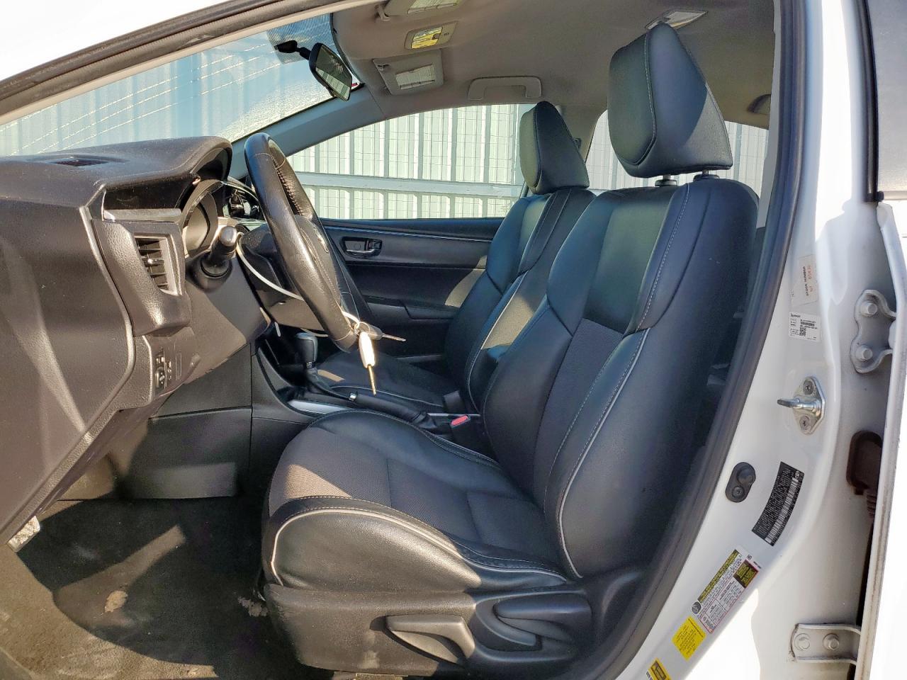 2016 TOYOTA COROLLA