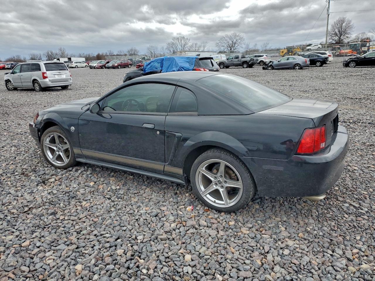 2004 FORD MUSTANG