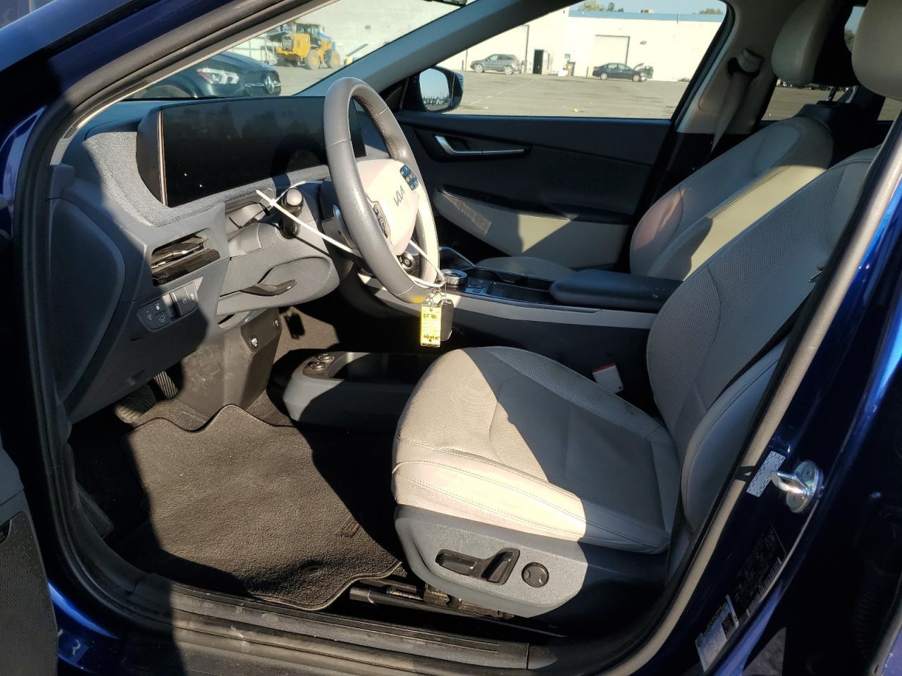 2022 KIA EV6