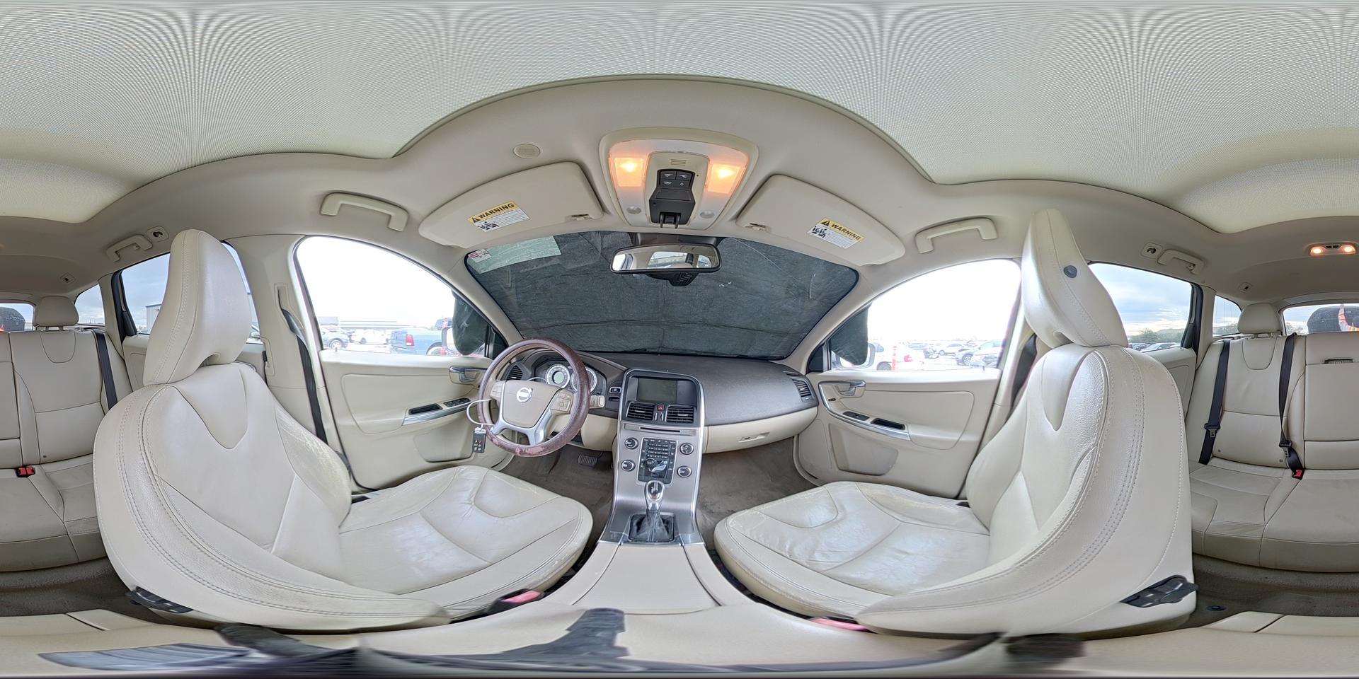 2013 VOLVO XC60