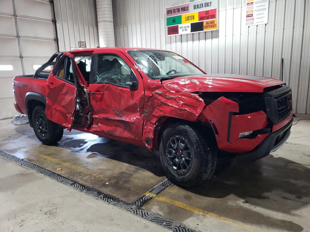 2023 NISSAN Frontier