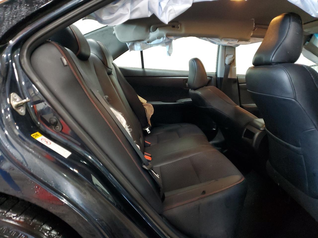 2017 TOYOTA CAMRY