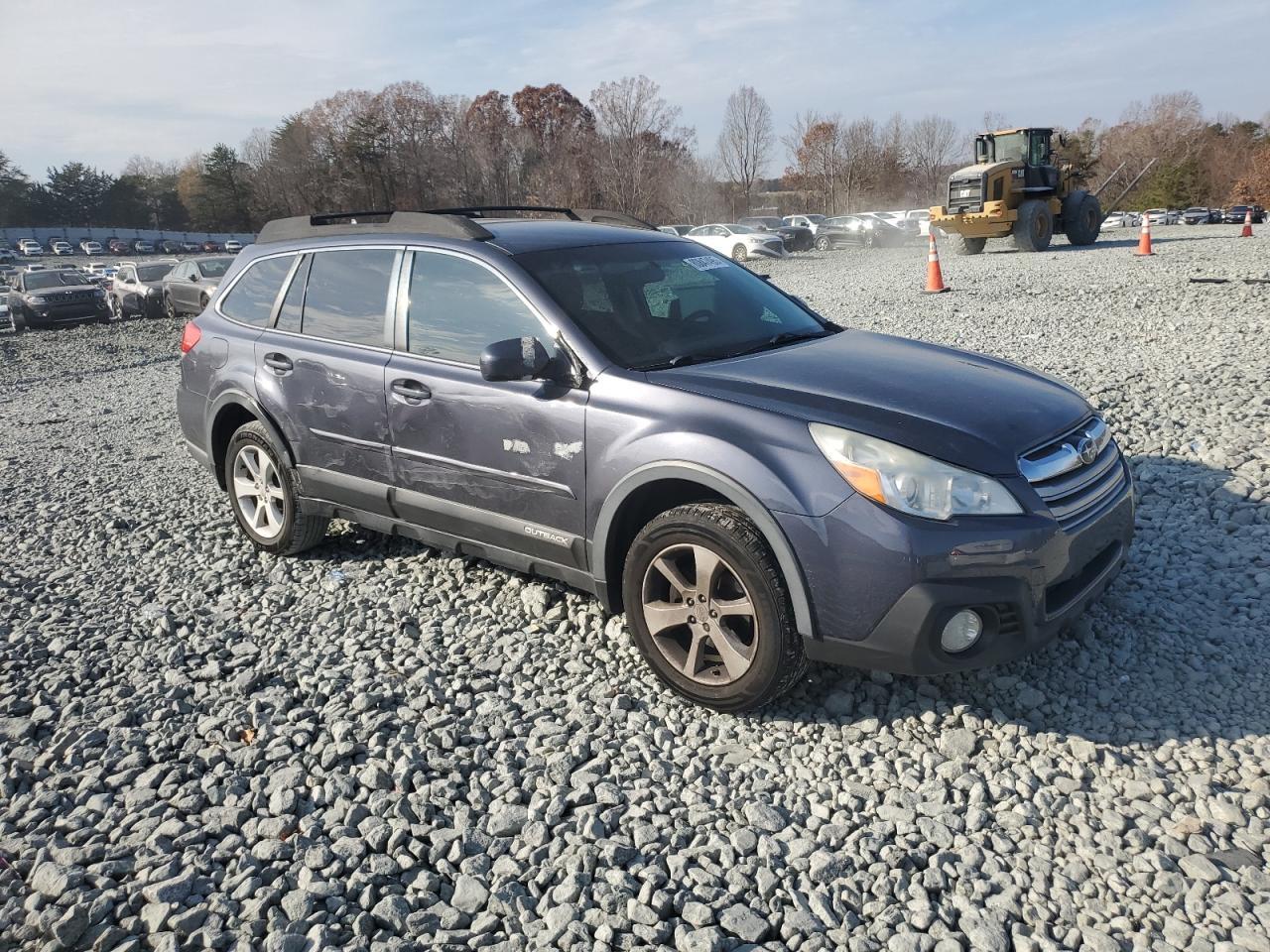 2014 SUBARU Outback