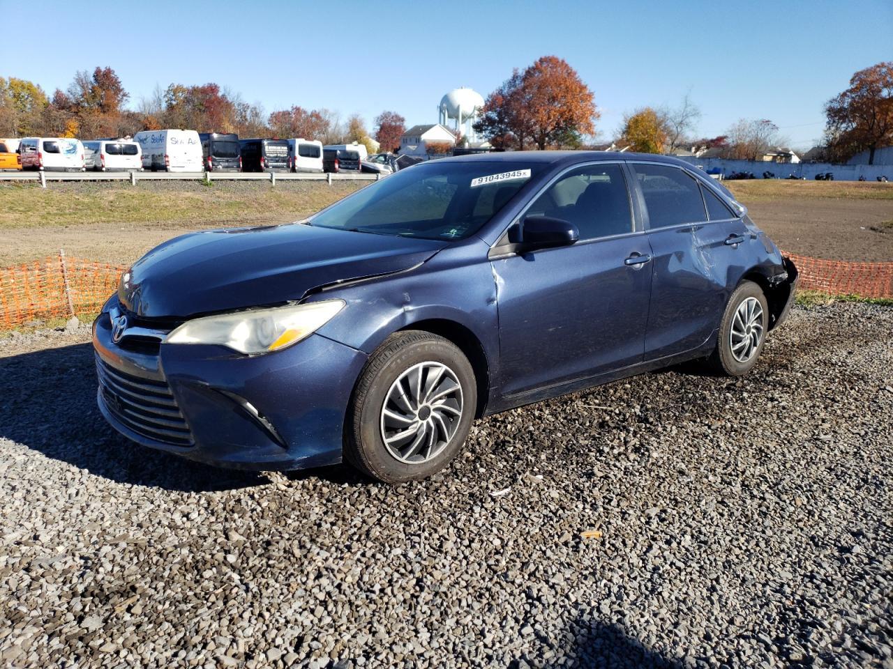 2016 TOYOTA CAMRY