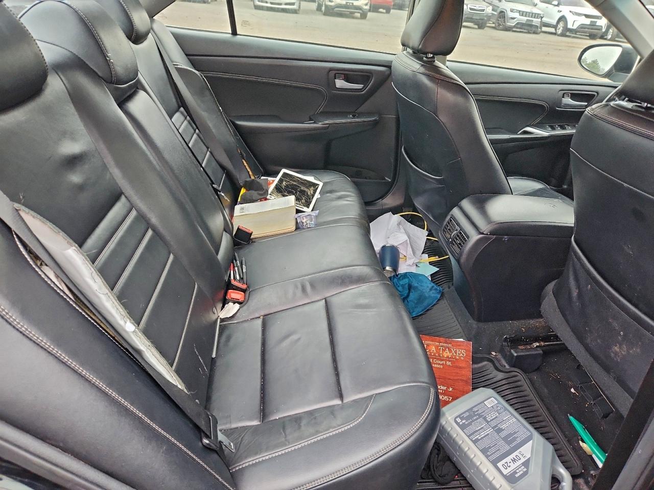 2017 TOYOTA CAMRY
