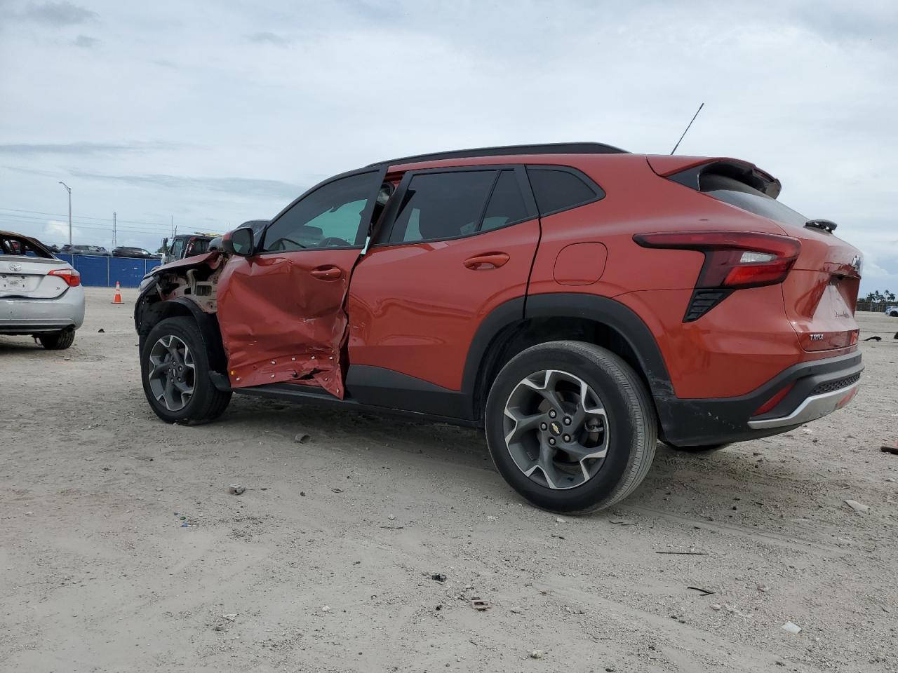 2024 CHEVROLET TRAX