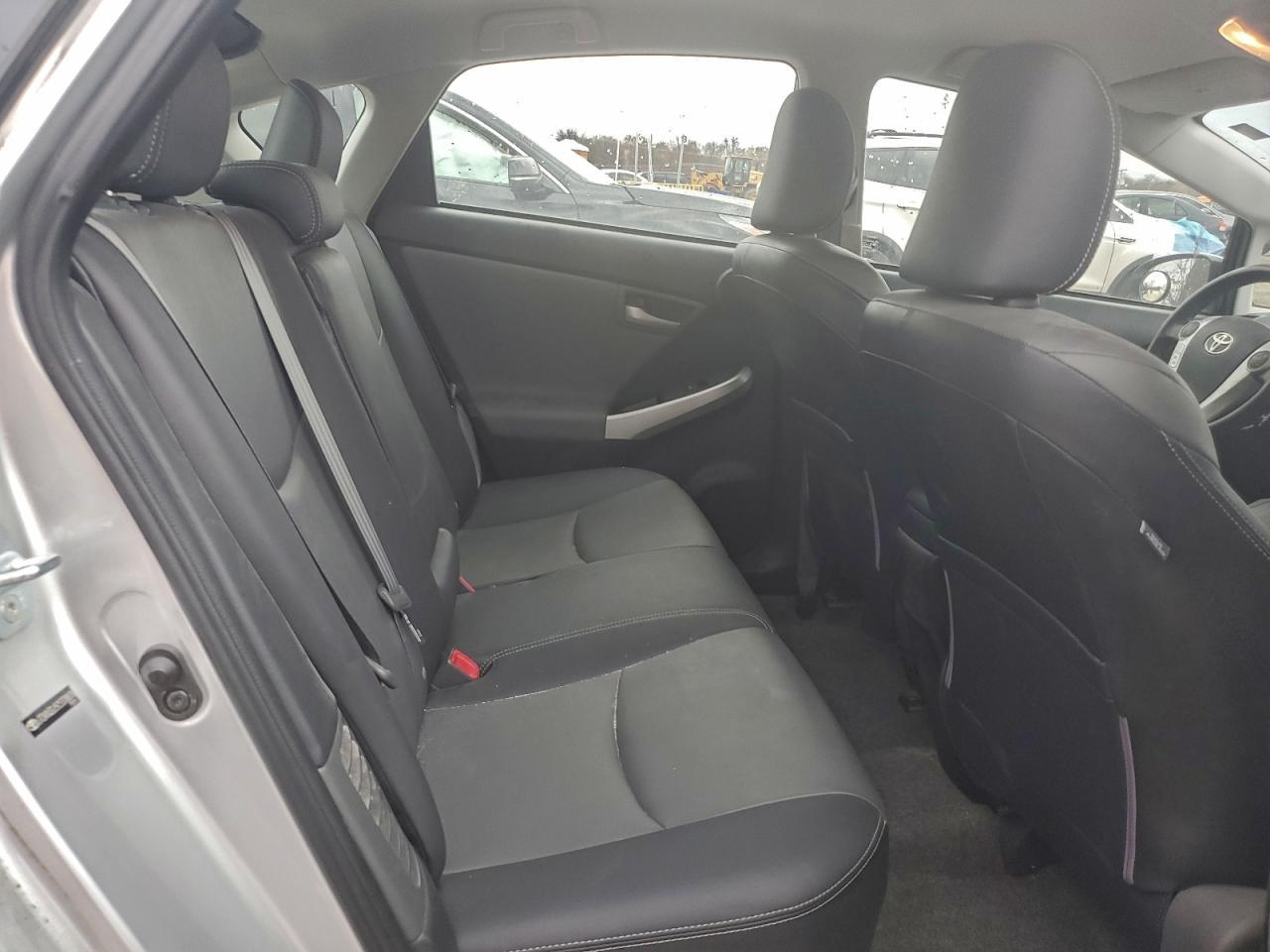 2012 TOYOTA PRIUS
