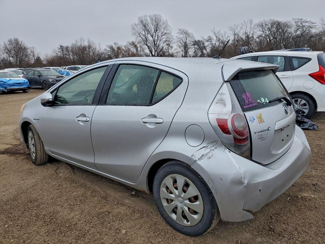 2013 TOYOTA Prius c