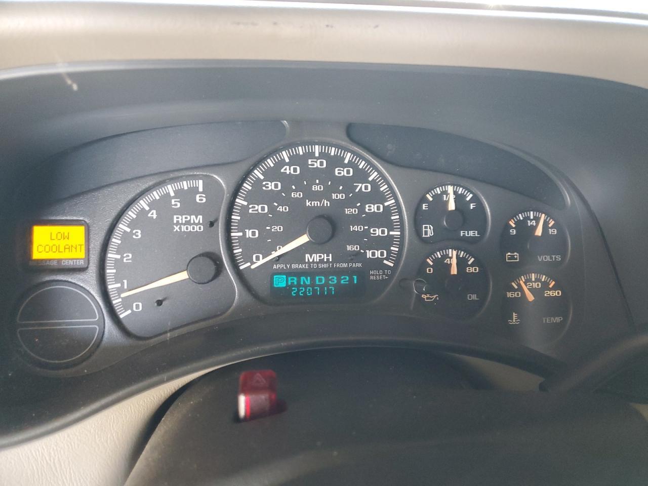 2002 CHEVROLET Tahoe