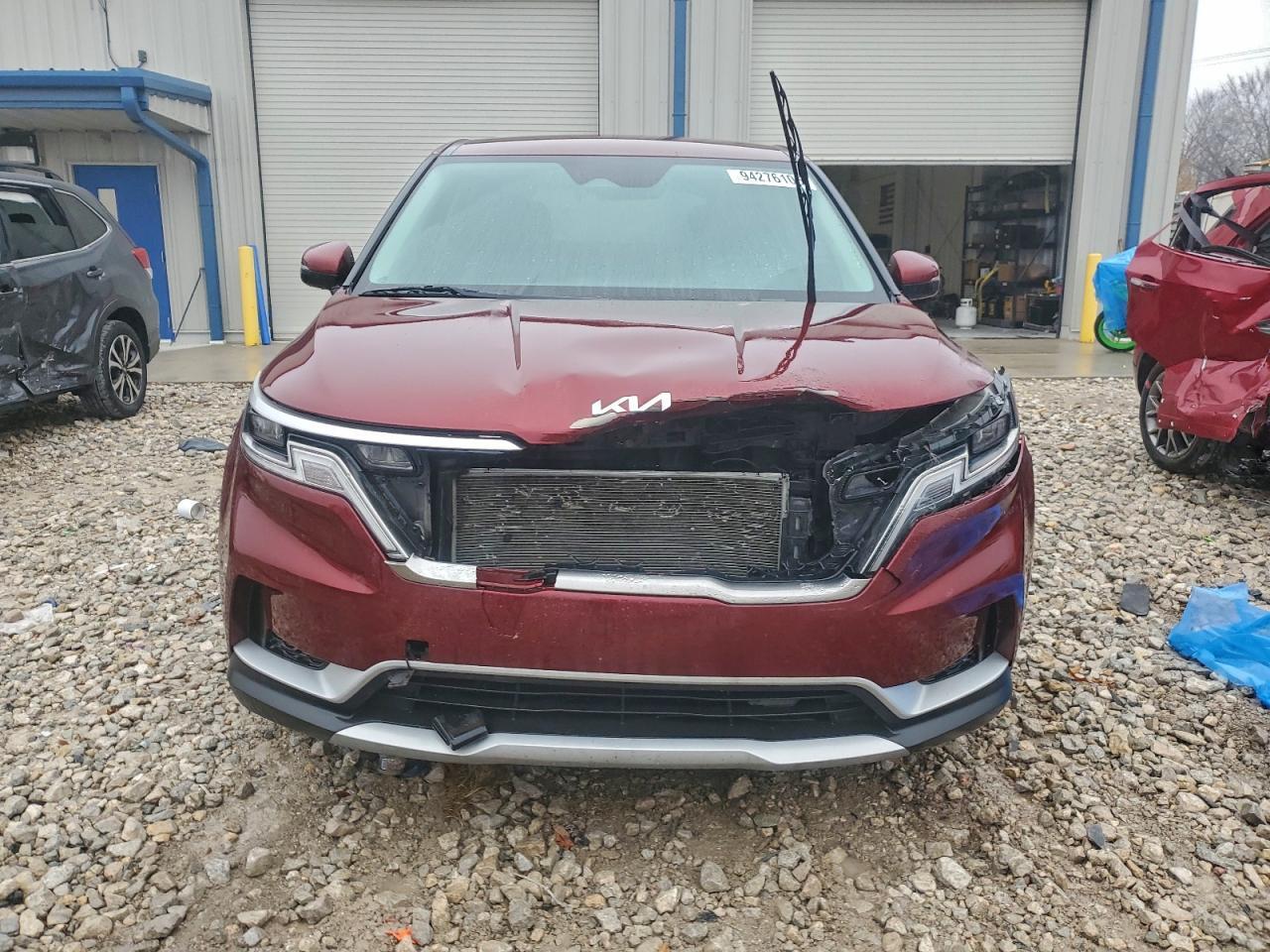 2023 KIA Carnival