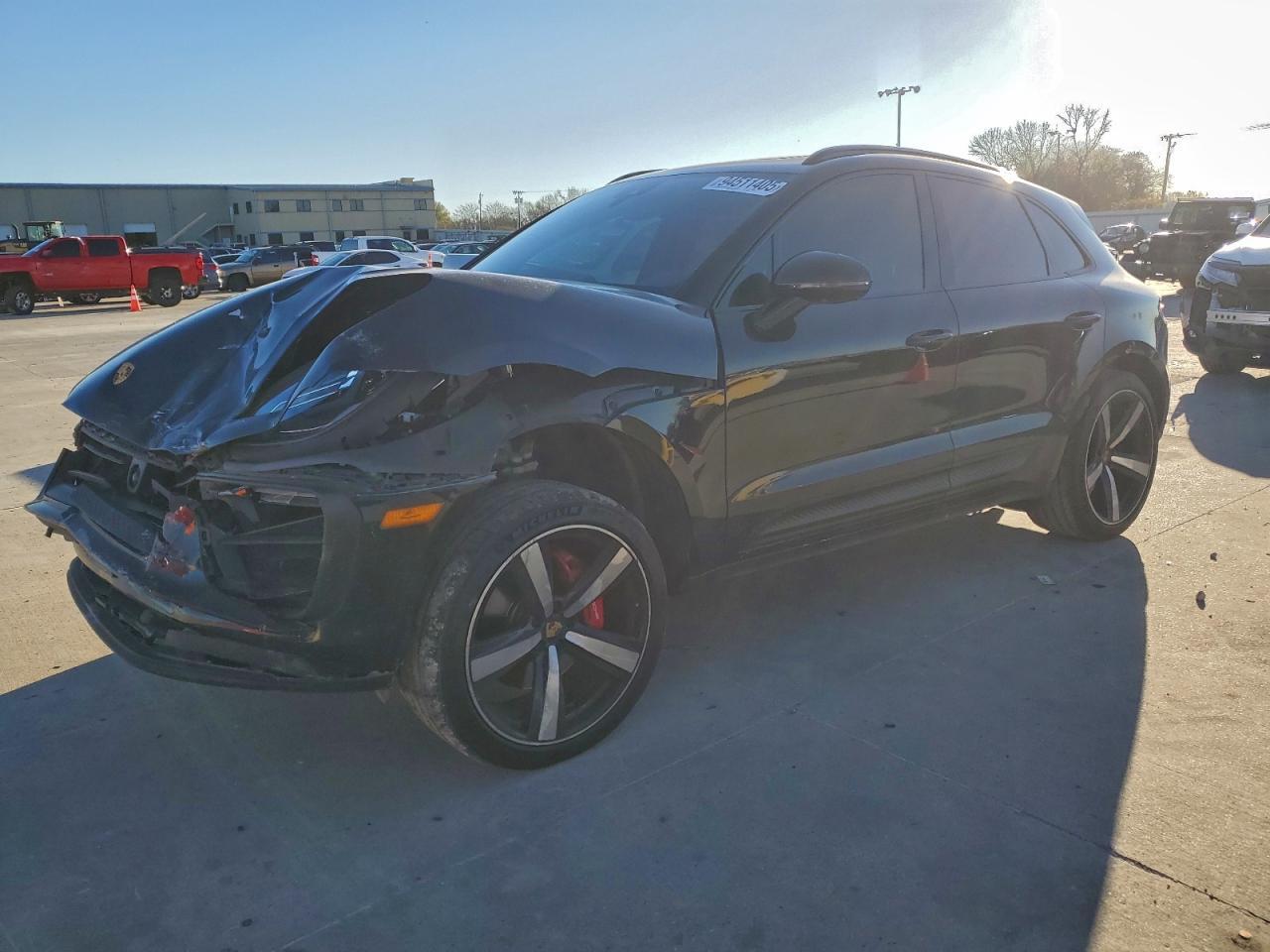 2024 PORSCHE Macan