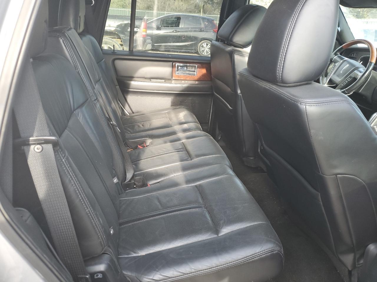 2015 LINCOLN Navigator