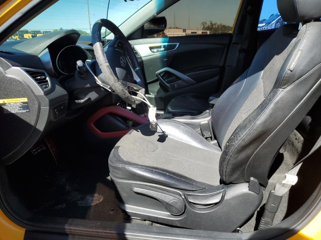 2012 HYUNDAI VELOSTER