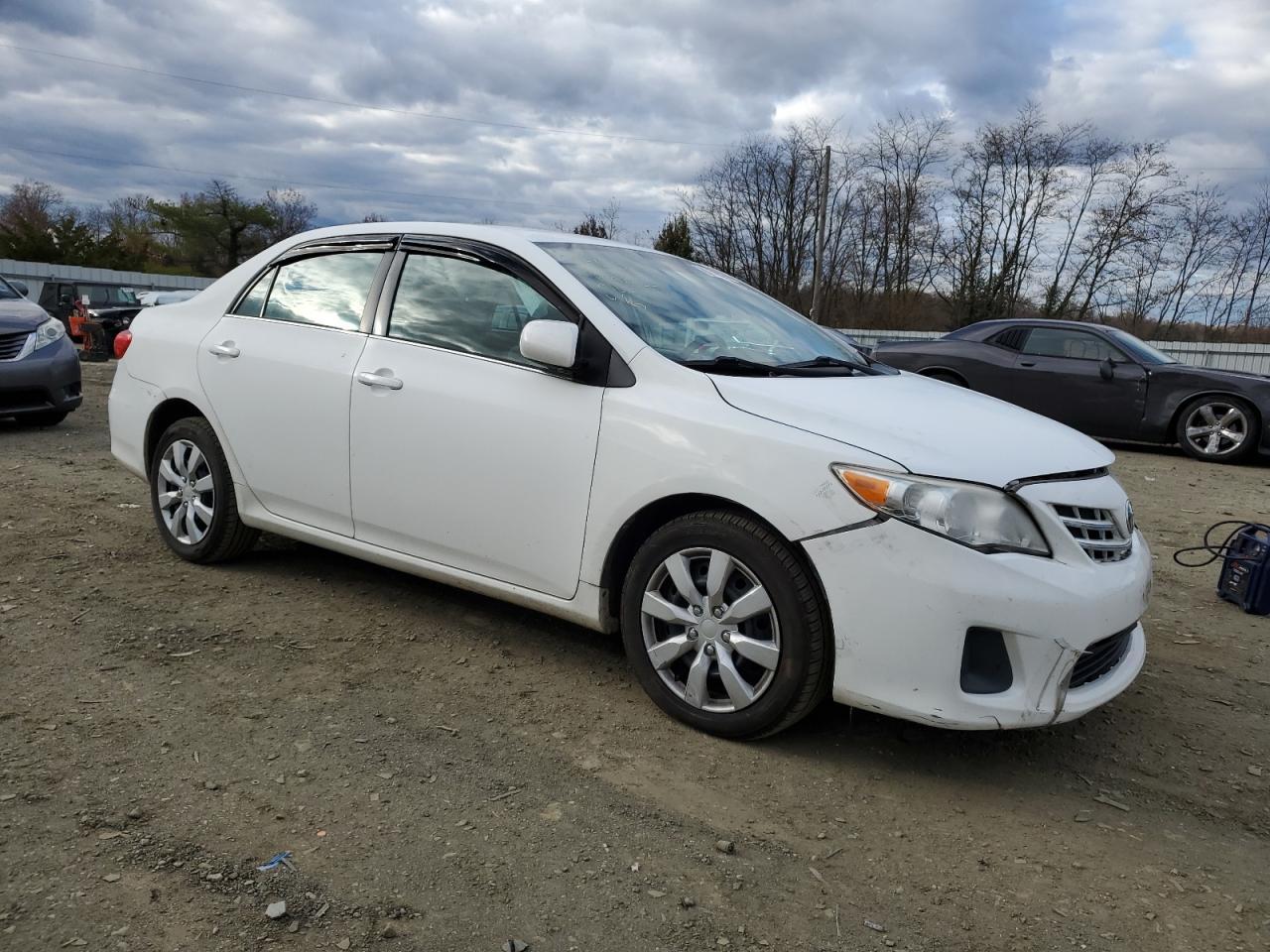 2013 TOYOTA COROLLA