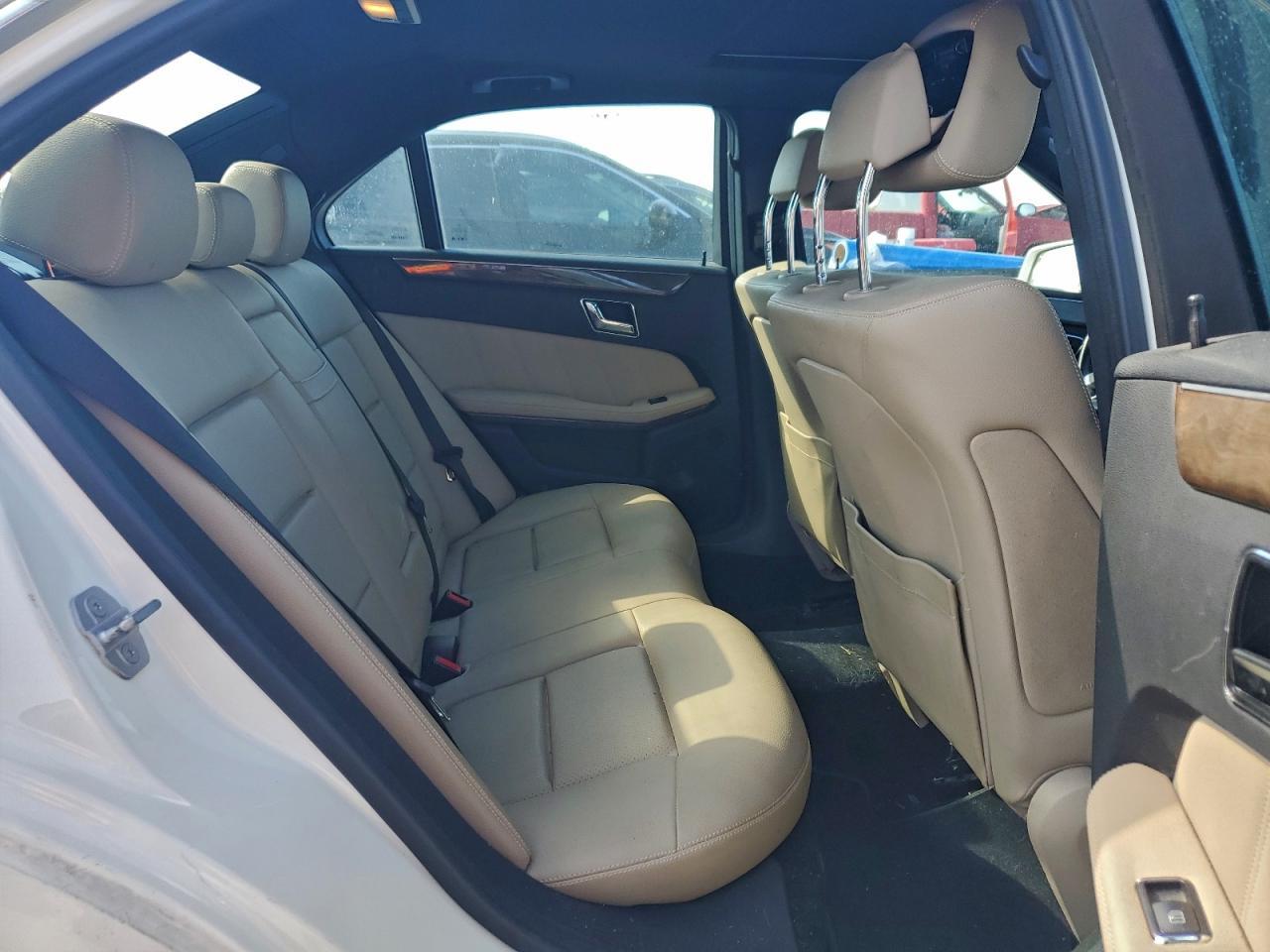 2010 MERCEDES-BENZ E-Class
