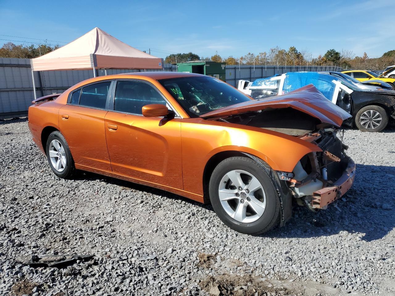 2011 DODGE CHARGER