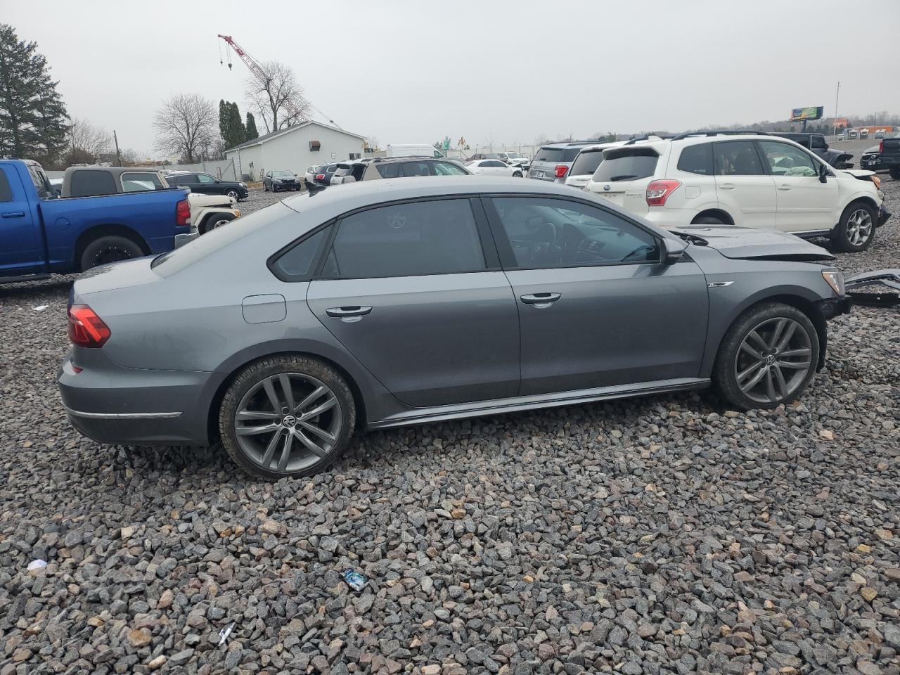 2018 VOLKSWAGEN Passat