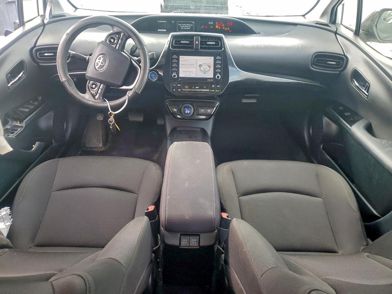 2021 TOYOTA PRIUS