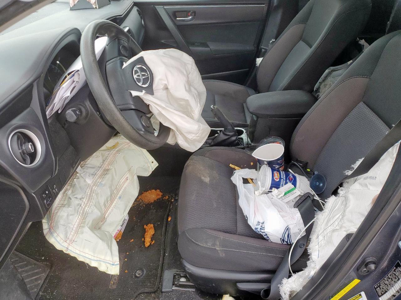 2017 TOYOTA COROLLA