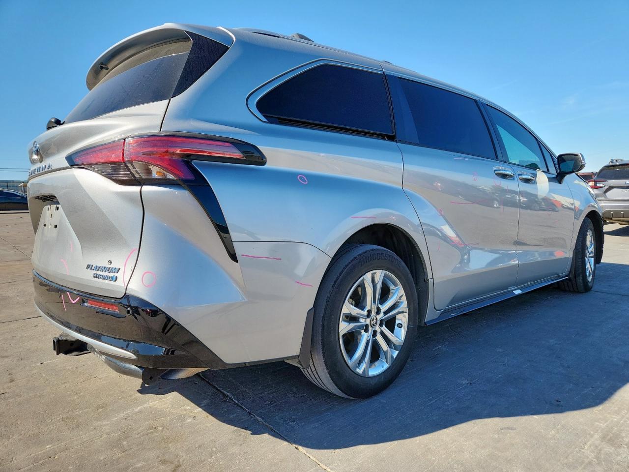 2023 TOYOTA SIENNA
