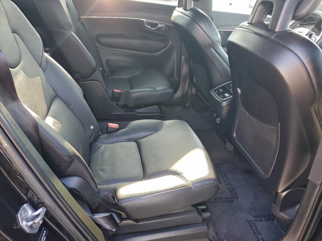 2020 VOLVO XC90