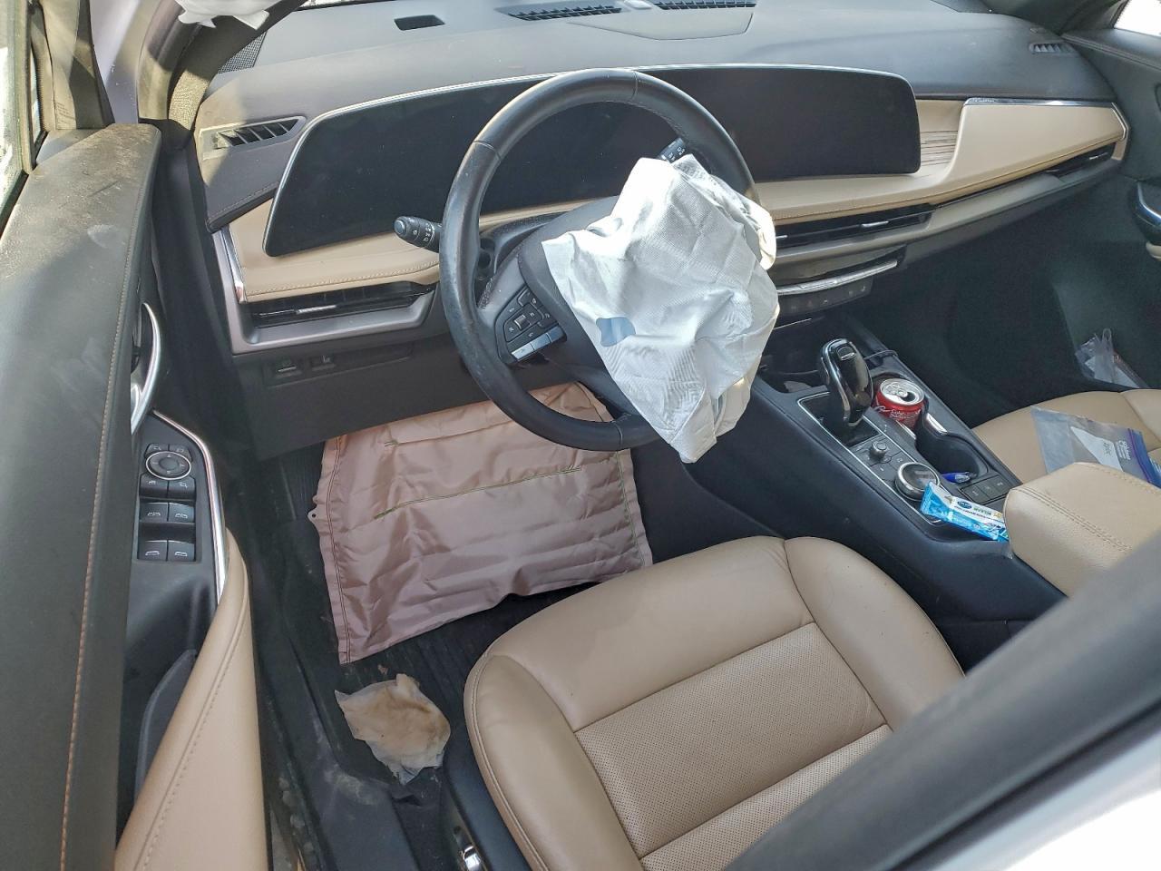 2024 CADILLAC XT4