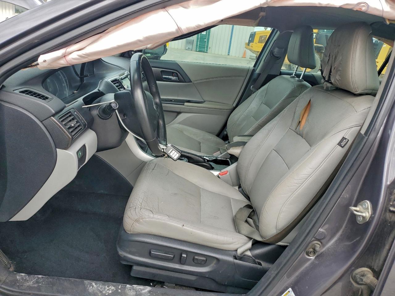 2015 HONDA ACCORD