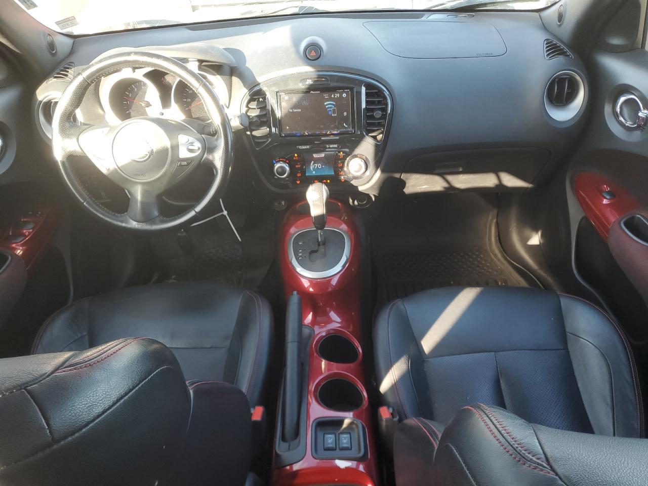 2011 NISSAN Juke