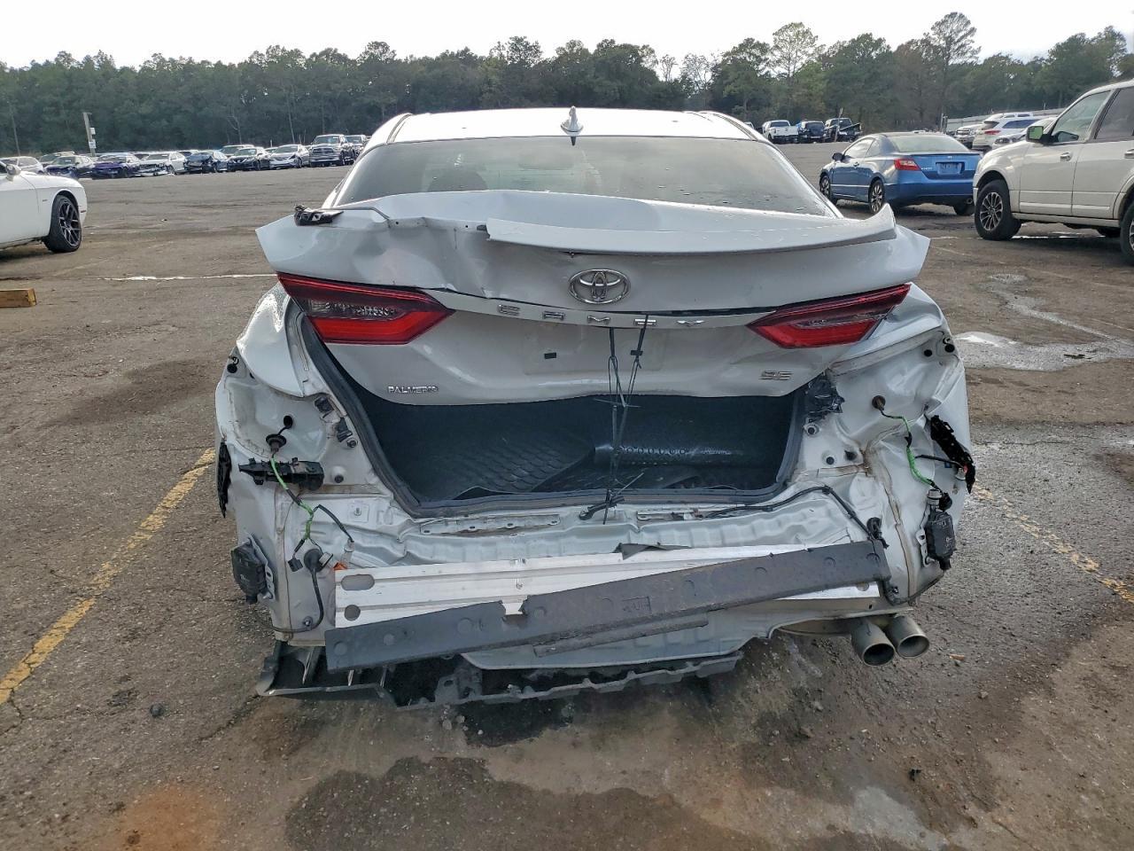 2023 TOYOTA CAMRY