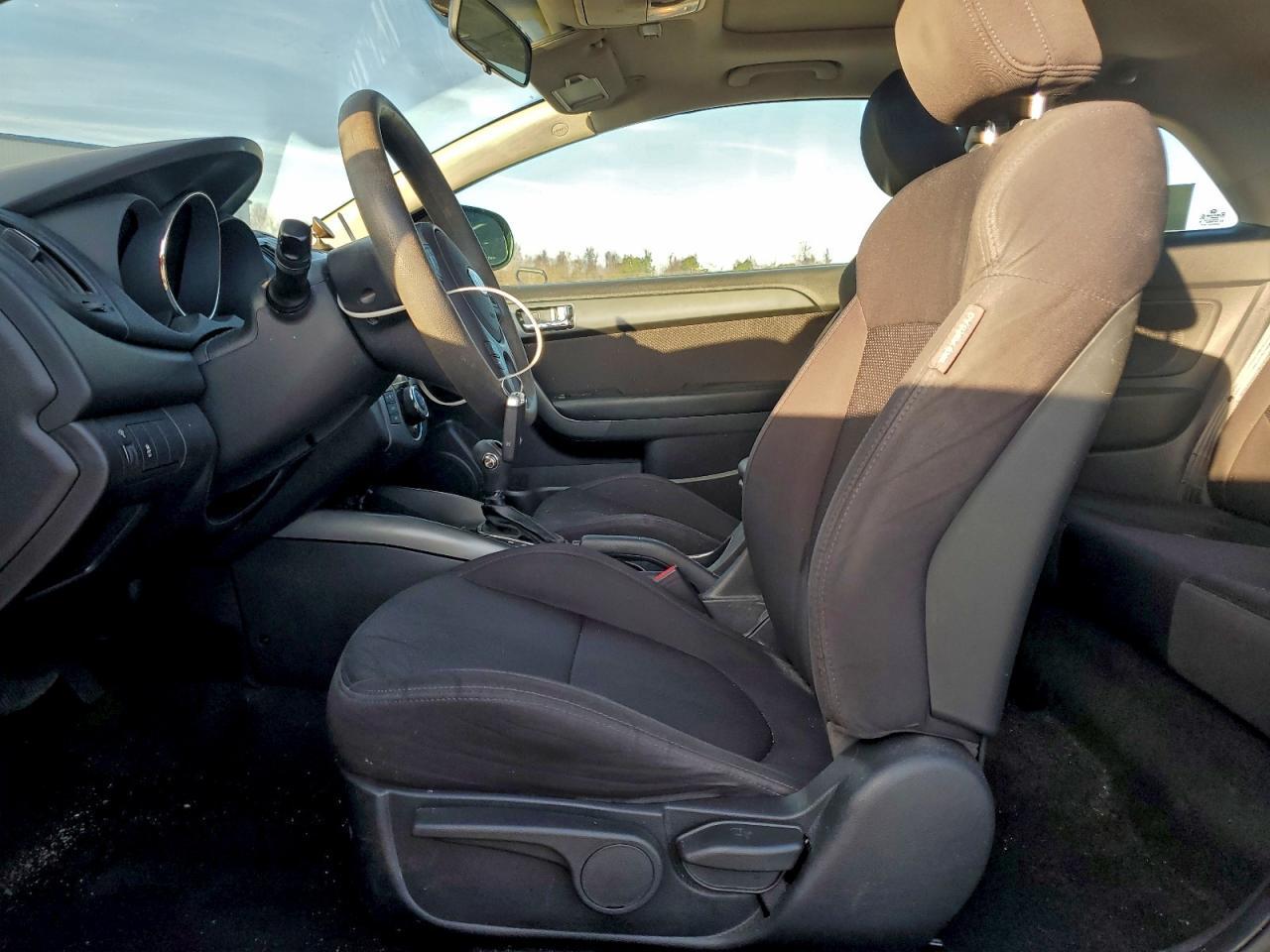 2013 KIA FORTE