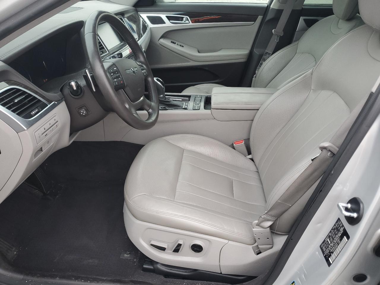 2017 GENESIS G80